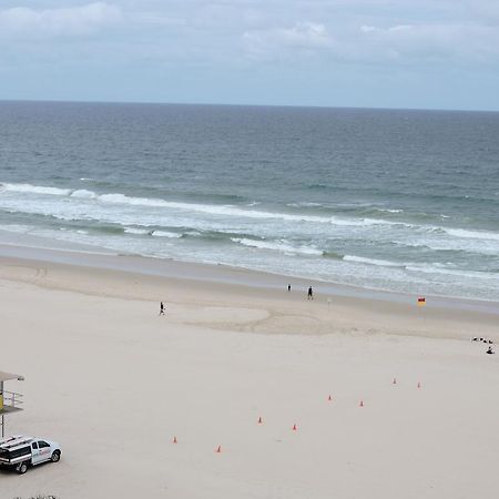 President Holiday Apartments - Absolute Beachfront Gold Coast Zewnętrze zdjęcie