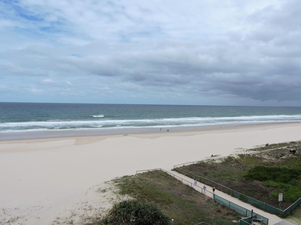President Holiday Apartments - Absolute Beachfront Gold Coast Zewnętrze zdjęcie