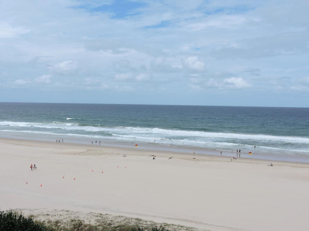 President Holiday Apartments - Absolute Beachfront Gold Coast Zewnętrze zdjęcie