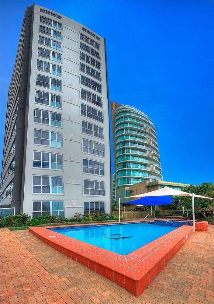 President Holiday Apartments - Absolute Beachfront Gold Coast Zewnętrze zdjęcie